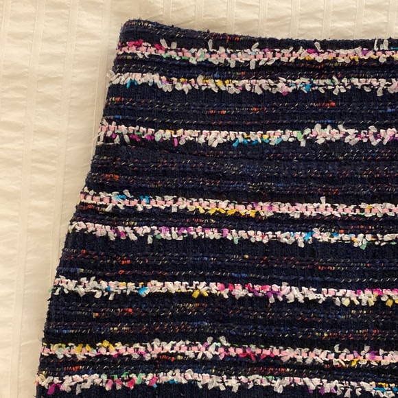 No. 2 Pencil Skirt - Picture 4 of 7